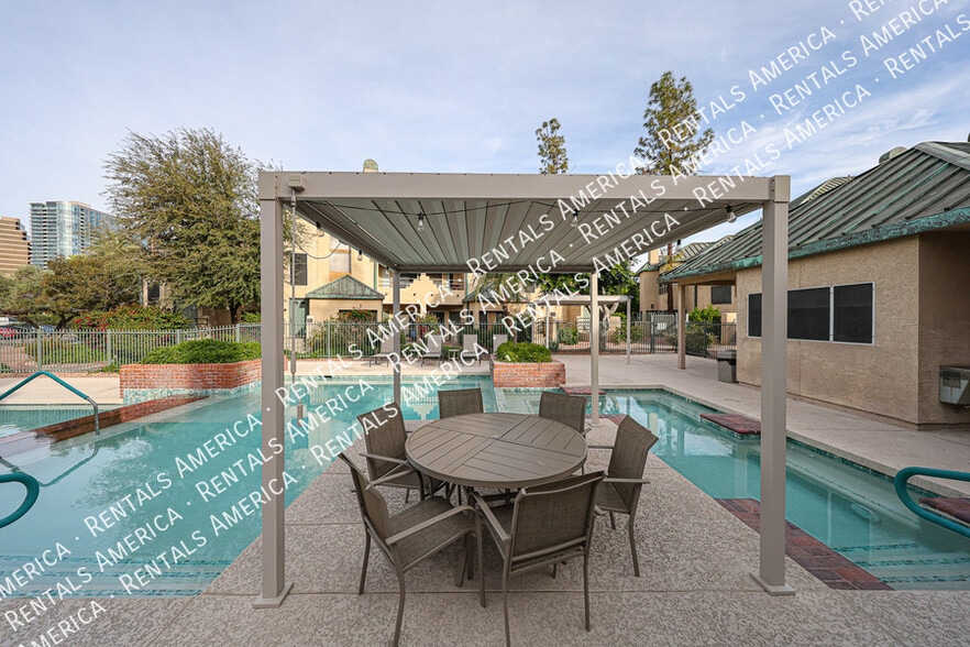 Building Photo - 101 N 7th St