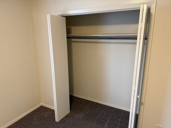 Building Photo - 4804 Cannon Ridge Dr