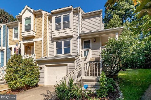 Building Photo - 1645 Oak Spring Way