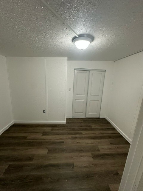 Building Photo - 3000 Clarcona RoadUnit 2828