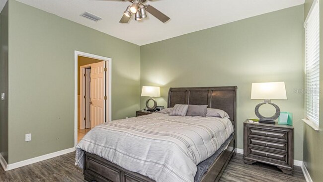 Building Photo - 9905 Serona Blf Wy