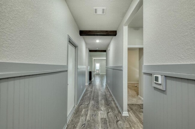 Building Photo - 117 Kramer St