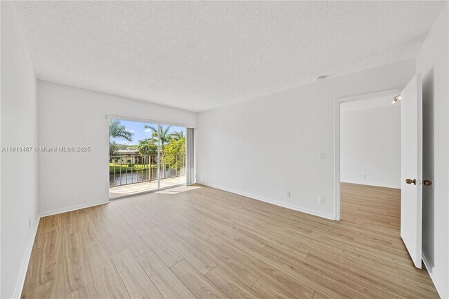 Building Photo - 7900 Camino Cir