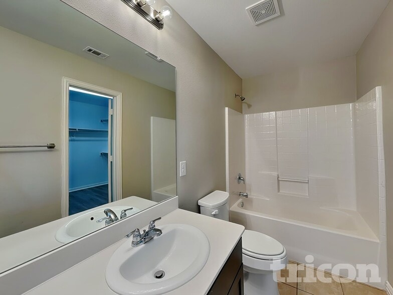 Building Photo - 9100 St Barts Rd