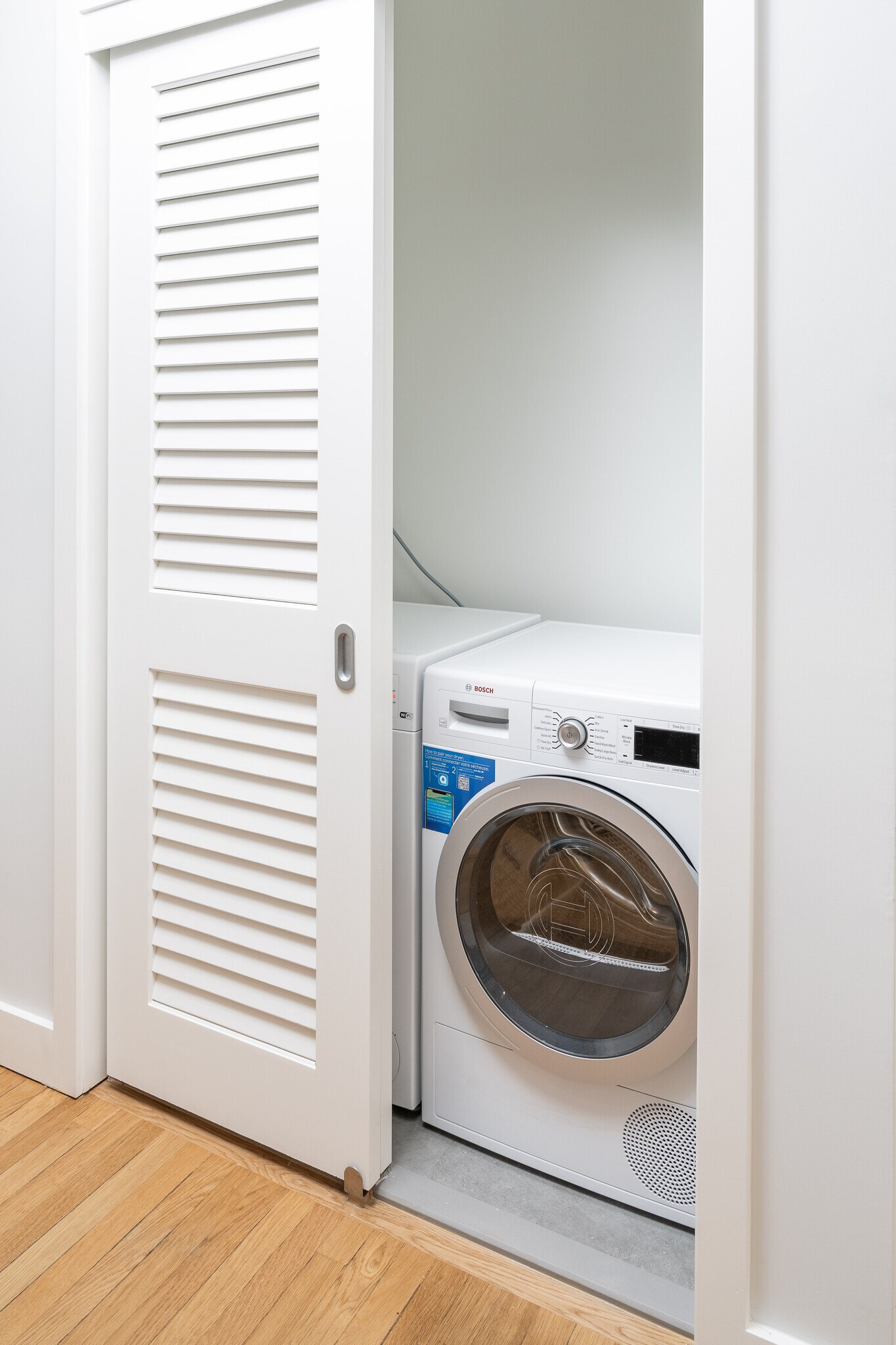 Building Photo - 27 Forest St