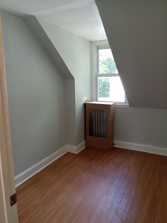 Building Photo - 6 Dudley St