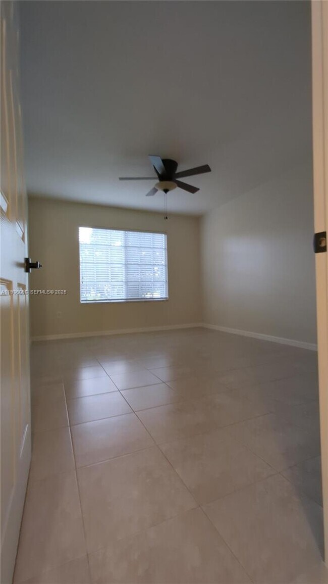 Building Photo - 4220 San Marino Blvd