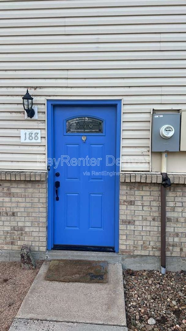 Building Photo - 9195 Lehigh Ave