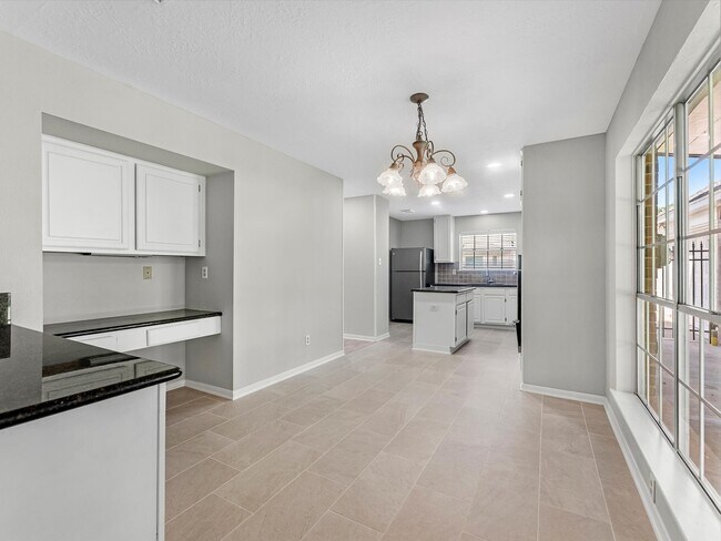 Building Photo - 1227 Lake Estates Ct