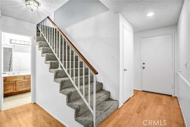 Building Photo - 1110 Strawberry Ln