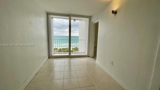 Building Photo - 6450 Collins Ave