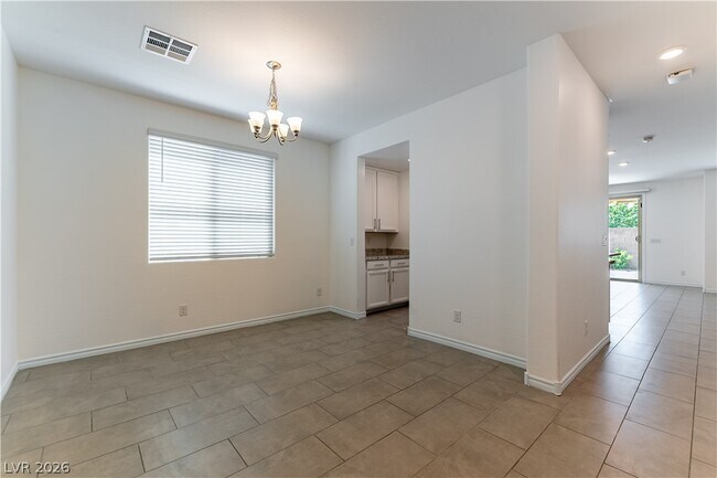Building Photo - 12333 Silvana St