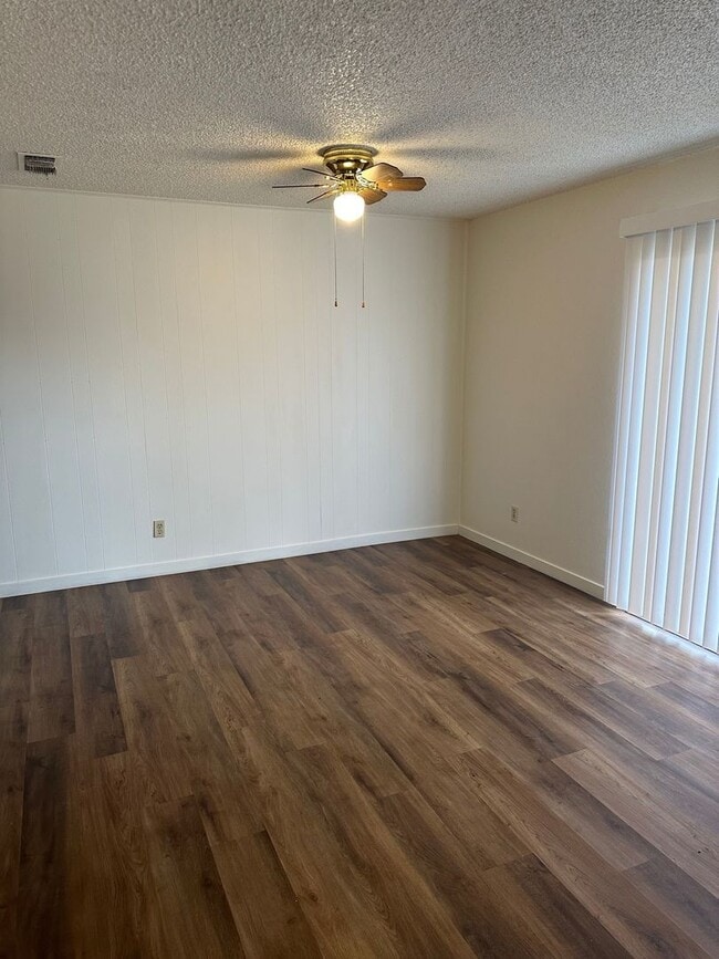 Building Photo - 7761-7763 Pompei Court