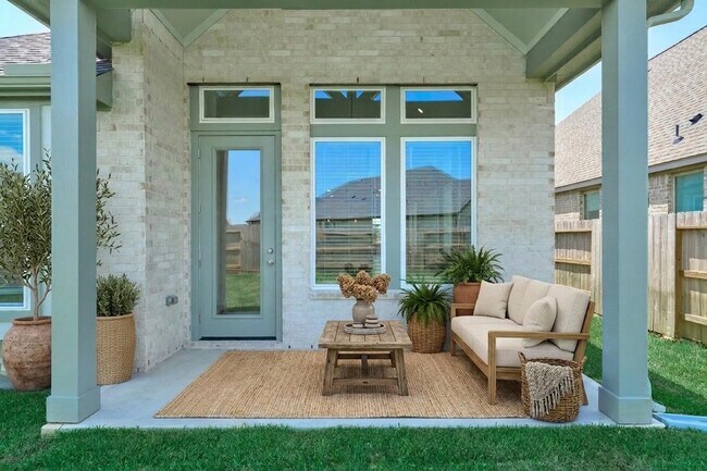 Building Photo - 20730 Open Range Ct