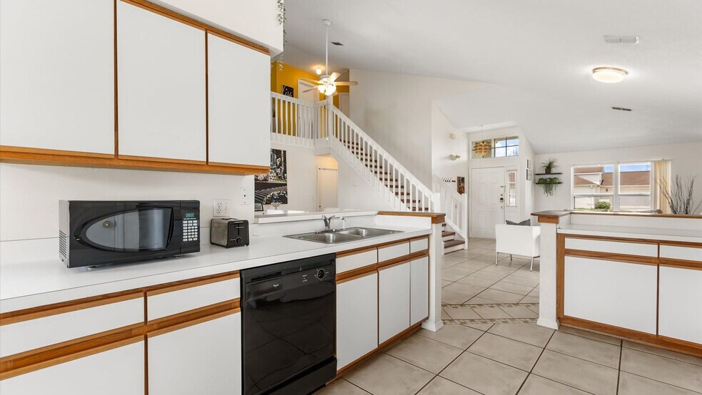 Building Photo - 2600 Avondale Ct