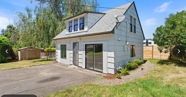 Building Photo - 14157 Beemer Way