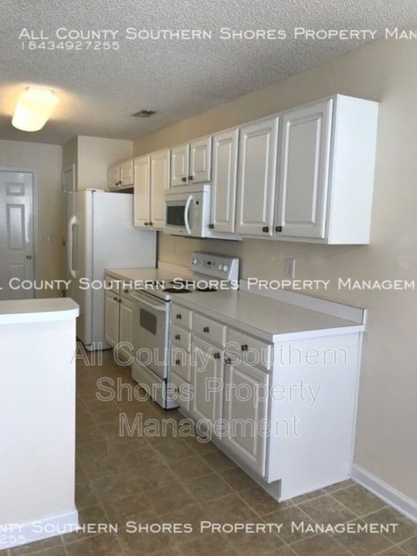 Building Photo - 5103 Capulet Cir