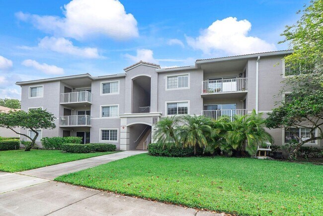 Building Photo - 5011 Wiles Rd