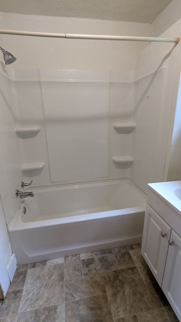 Building Photo - Charming two-bedroom, one-bath house in Canton
