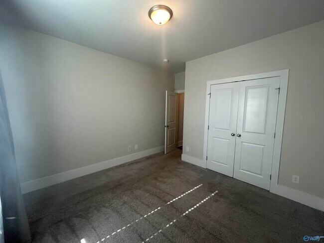 Building Photo - 177 Cherry Laurel Dr