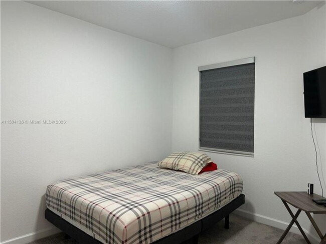 Building Photo - 25158 SW 107th Ave