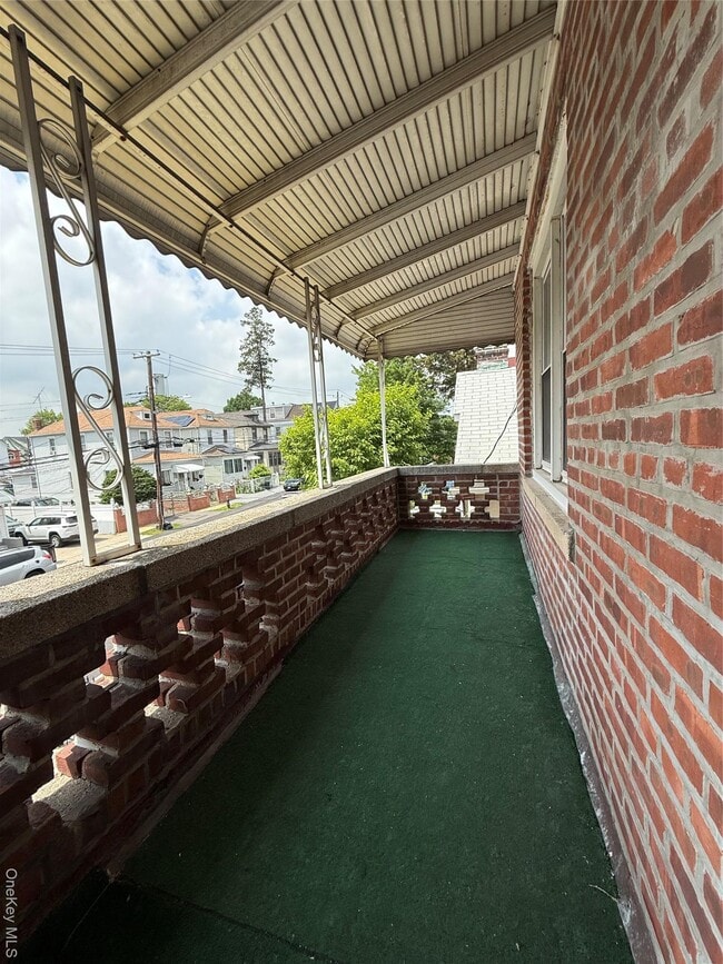 Building Photo - 3938 Amundson Ave
