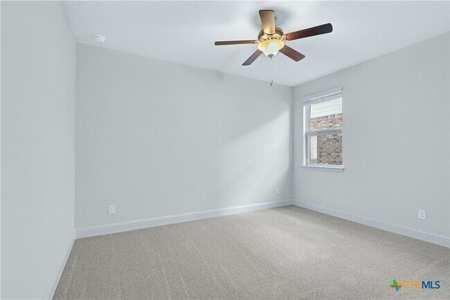 Building Photo - 2244 Meadow Way St