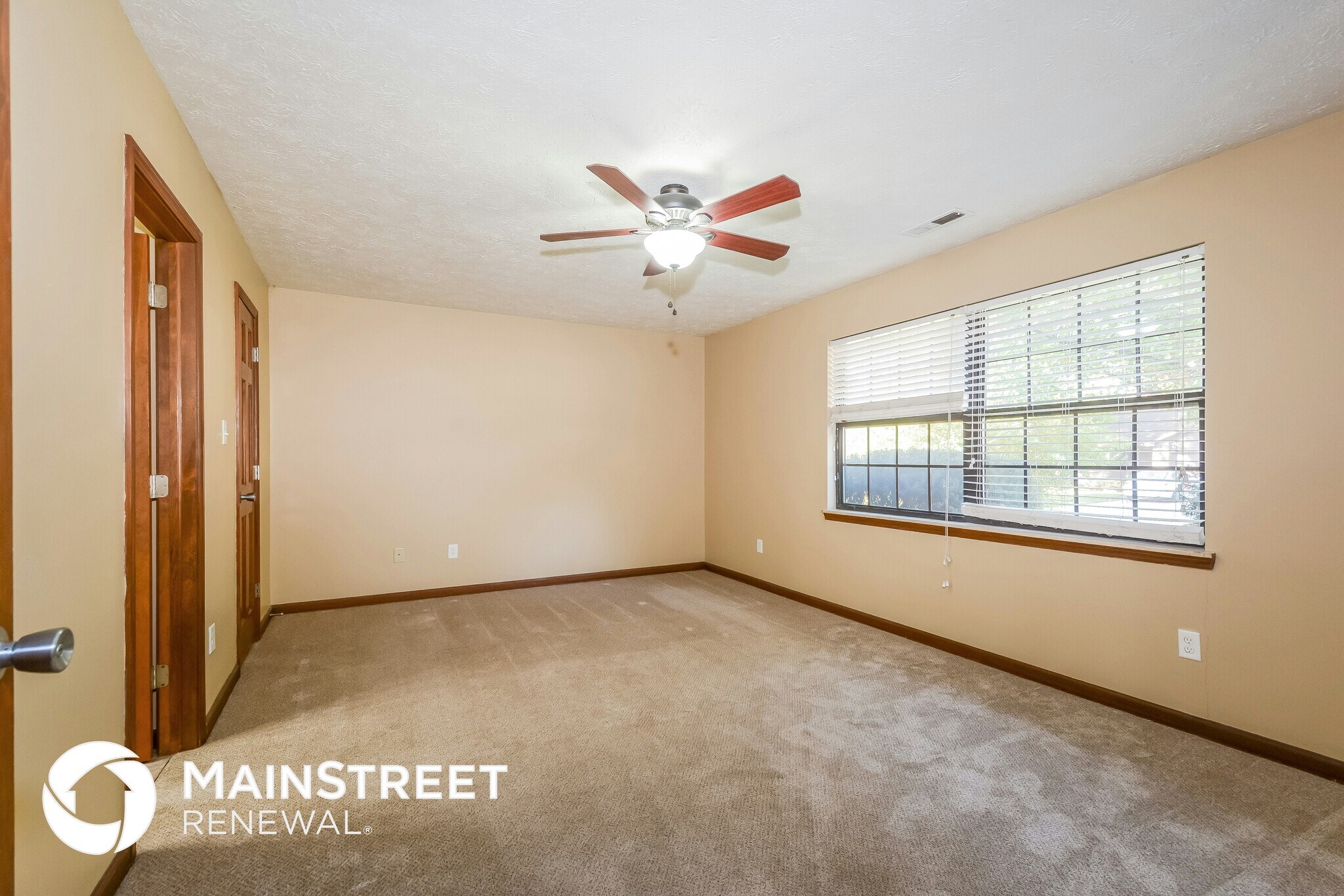 Building Photo - 809 Delray Dr