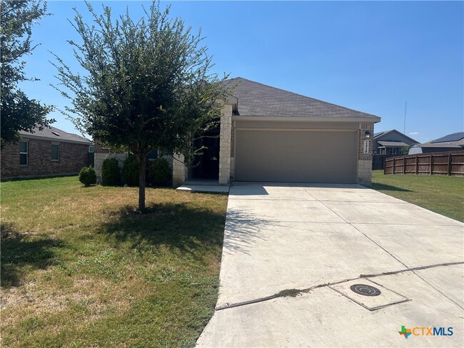 Primary Photo - 2410 Moselle Ln