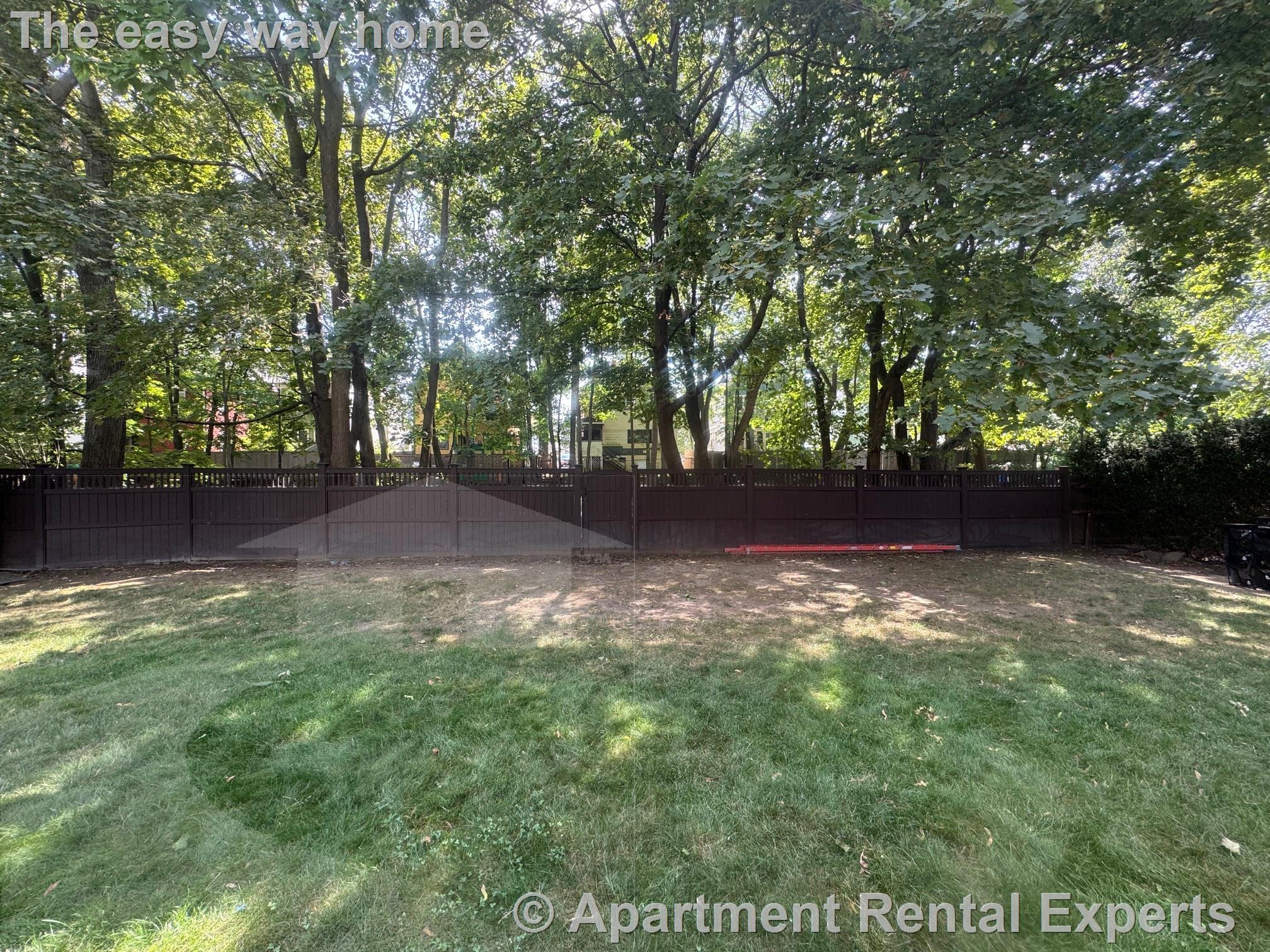 Building Photo - 86 Morrison Ave