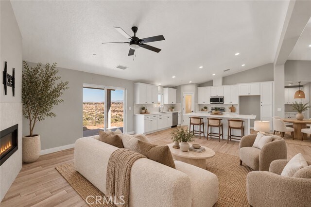 Building Photo - 19280 Glendale Ct