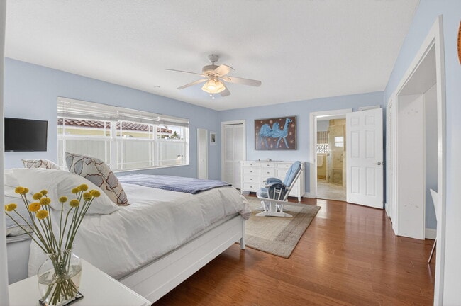 Building Photo - 1010 SW 2nd St