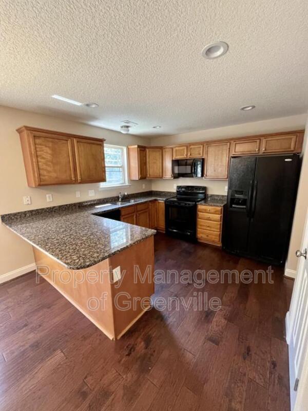 Building Photo - 101 Tigris Way