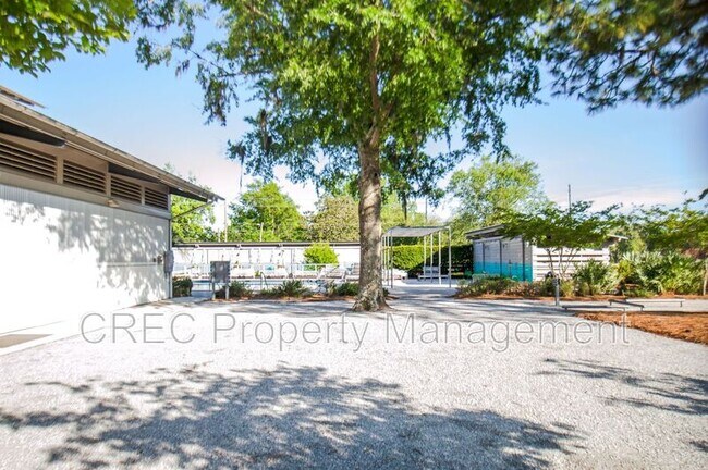 Building Photo - 4507 Finn Blvd