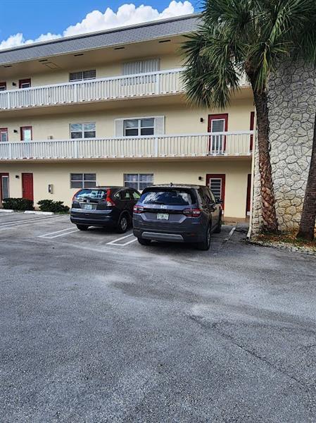 Primary Photo - 4411 NW 16th St