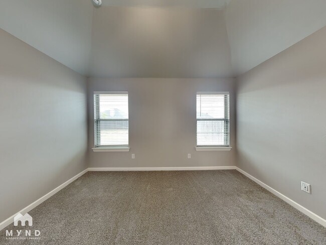 Building Photo - 4105 Palmetto Trail