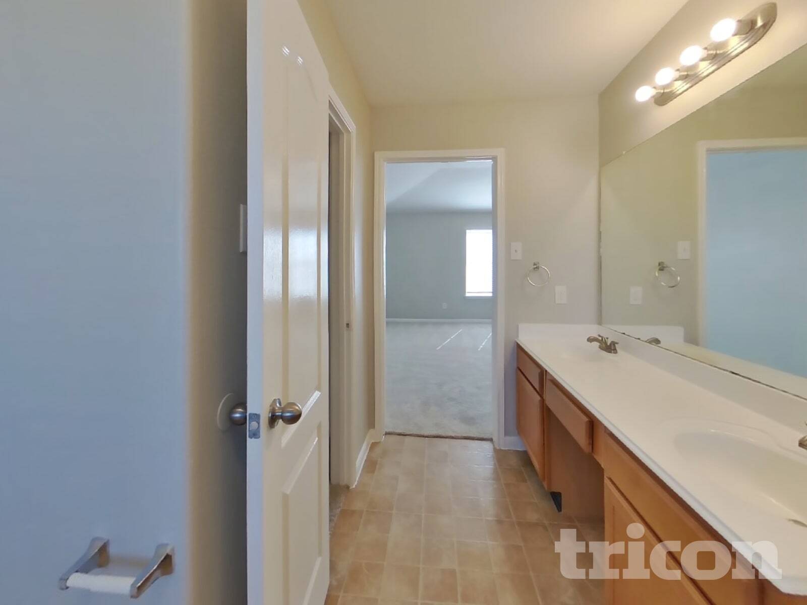 Building Photo - 1910 Flycaster Dr