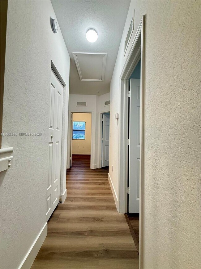 Building Photo - 8760 NW 97th Ave