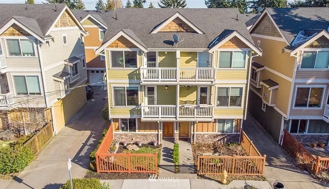 Building Photo - 8560 Mary Ave NW