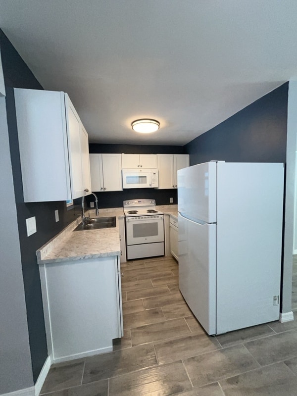 Building Photo - 561 Raleigh St