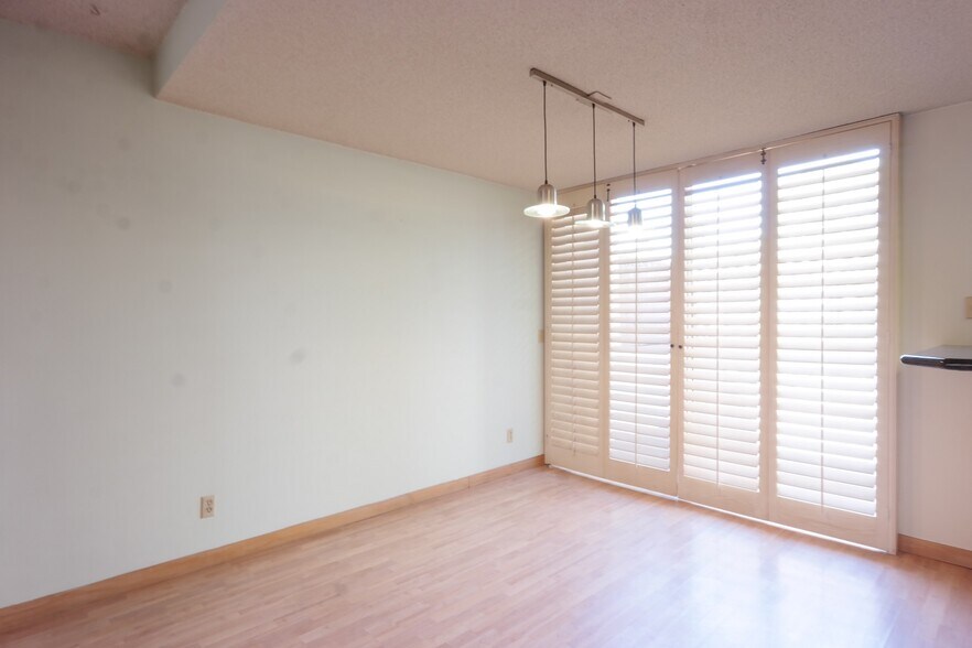 Building Photo - 1232 Stanford St