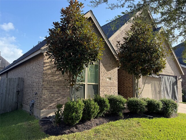 Building Photo - 3319 Sky Run Ct