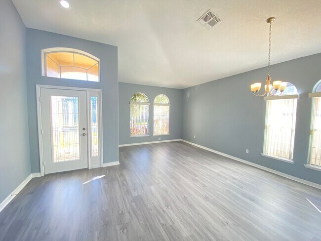 Building Photo - 13431 Meadow Bay Loop