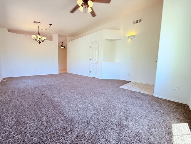 Building Photo - 8010 N Siskiyou Dr