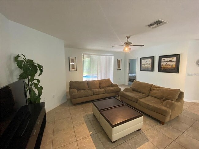 Building Photo - 9027 Paolos Pl