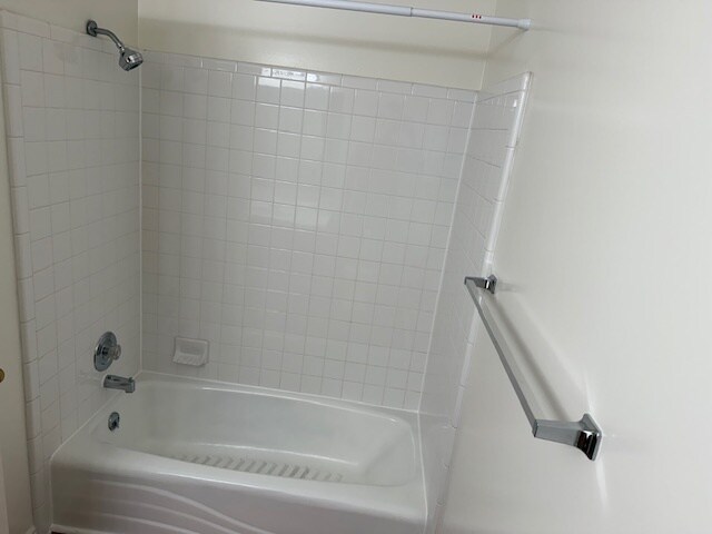 Building Photo - 178 Greystone Way