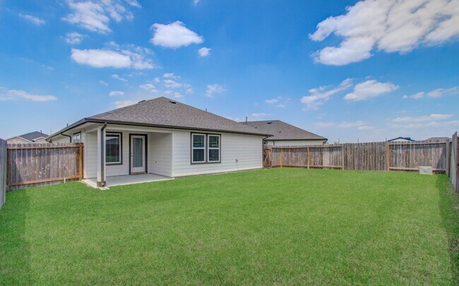 Building Photo - 1130 Desert Willow Dr