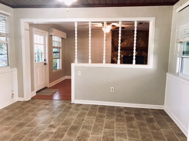 Building Photo - Palma Ceia Home at Fantastic Price!