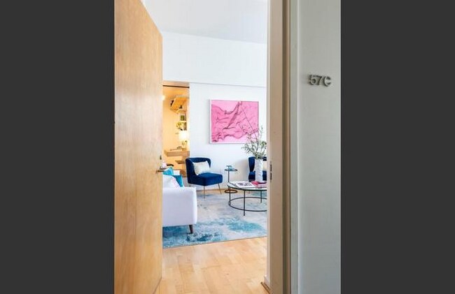 Building Photo - Situated in an excellent location of SOMA ...