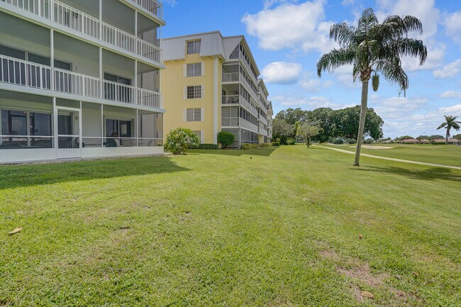 Building Photo - 250 John F Kennedy Dr